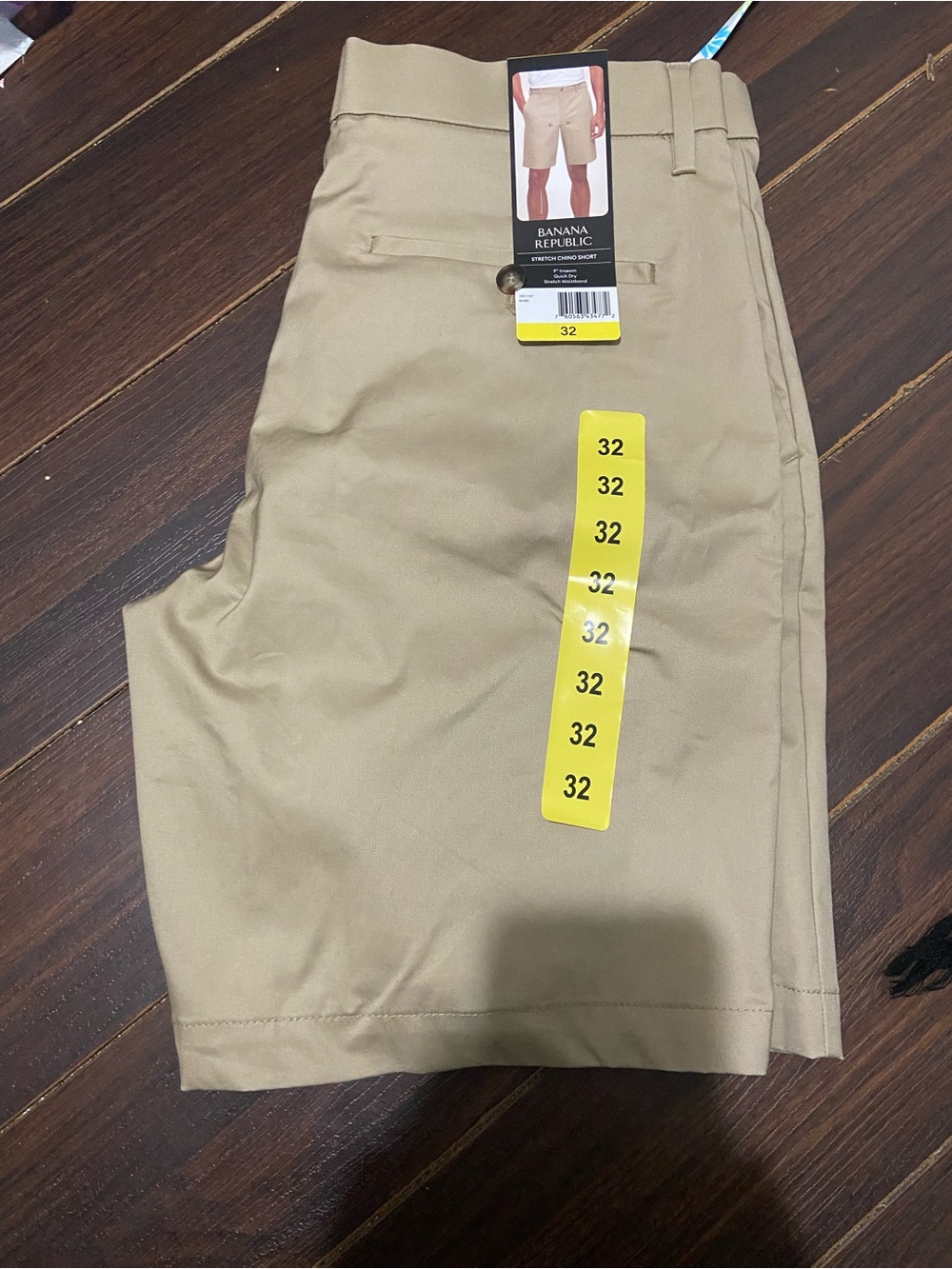 NWT Banana Republic Mens 9” Inseam Aiden Shorts 32 Button Zip Front Chino Kaki
